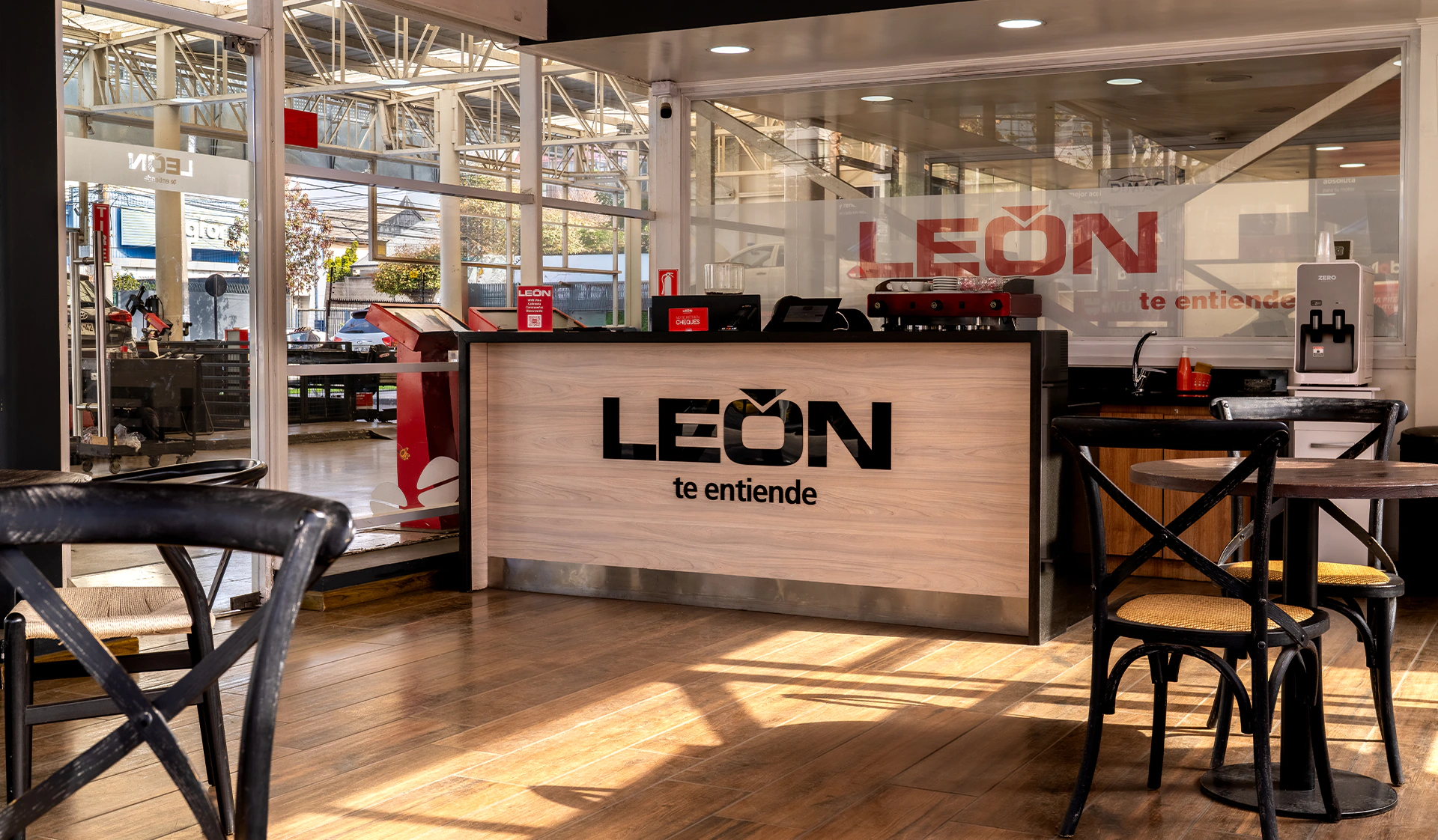 vina - Local Principal